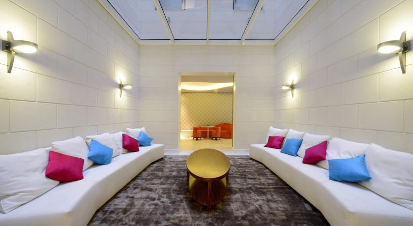 INDIGO BARCELONA - PLAZA CATALUNYA 4*