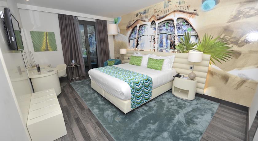 INDIGO BARCELONA - PLAZA CATALUNYA 4*