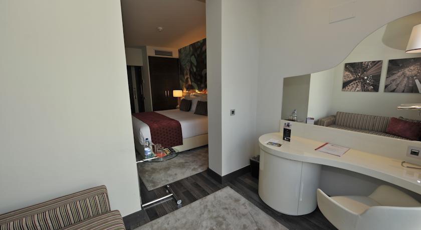 INDIGO BARCELONA - PLAZA CATALUNYA 4*