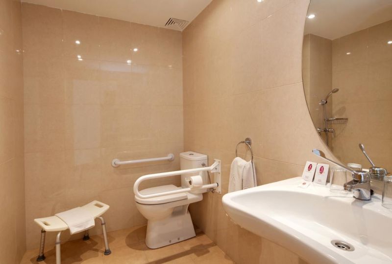 JS YATE 3*