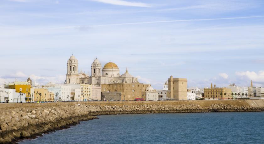 LAS CORTES DE CADIZ 3*