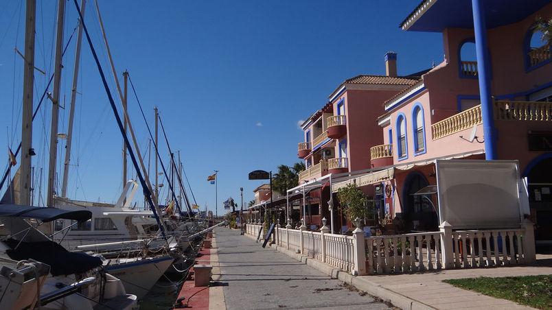 MARINA INTERNACIONAL 3*