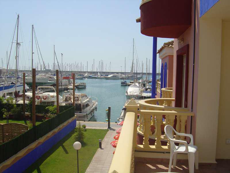 MARINA INTERNACIONAL 3*