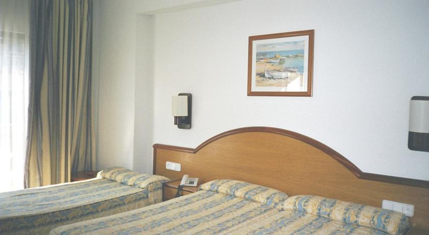 MARINA PLAYA DE PALMA 3*