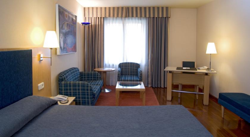 NH LLEIDA PIRINEOS 4*
