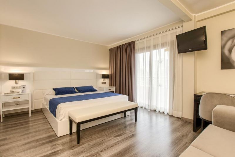 PALM BEACH COSTA BLANKA 4*