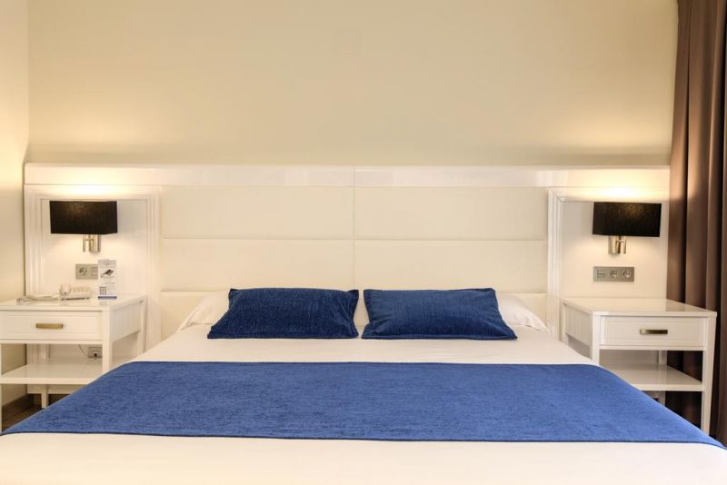 PALM BEACH COSTA BLANKA 4*