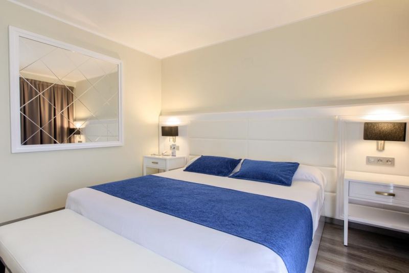 PALM BEACH COSTA BLANKA 4*