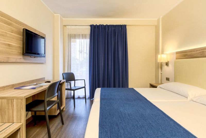 PALM BEACH COSTA BLANKA 4*