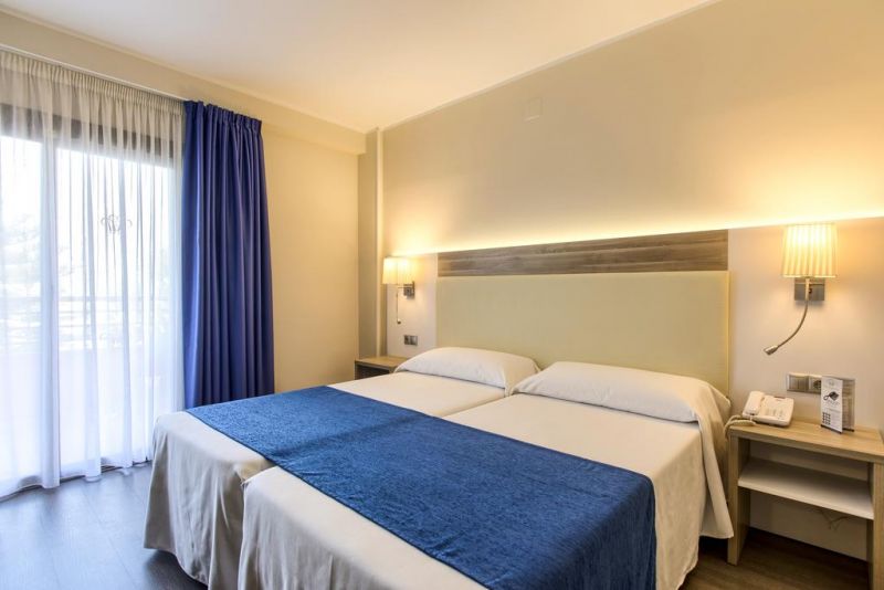 PALM BEACH COSTA BLANKA 4*
