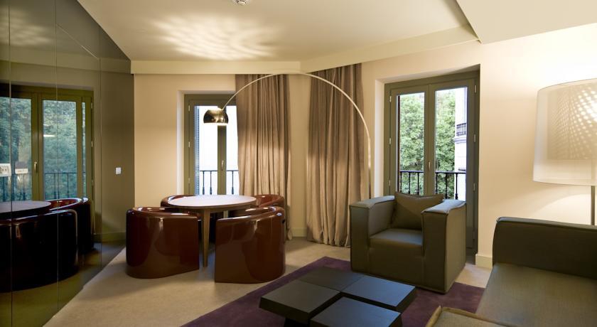 RADISSON BLU MADRID PRADO 4*