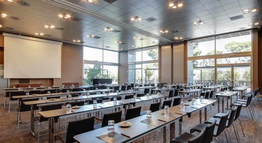 RAFAELHOTELES FORUM ALCALA 4*