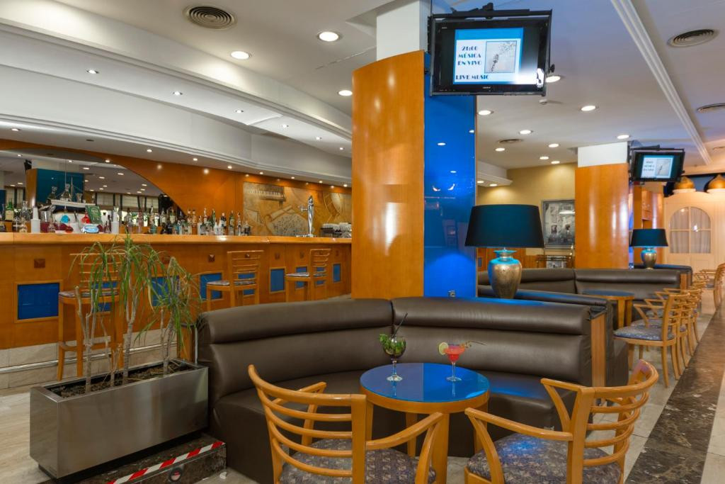 4R REGINA GRAN HOTEL 4*