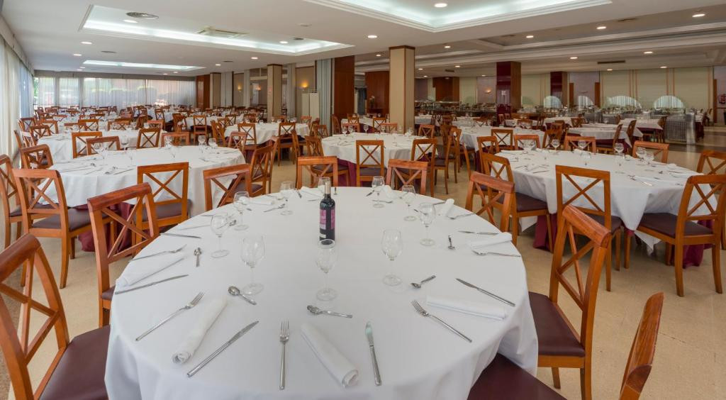 4R REGINA GRAN HOTEL 4*