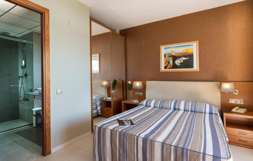 4R REGINA GRAN HOTEL 4*