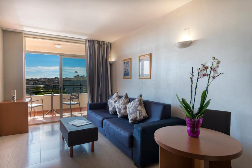 4R REGINA GRAN HOTEL 4*