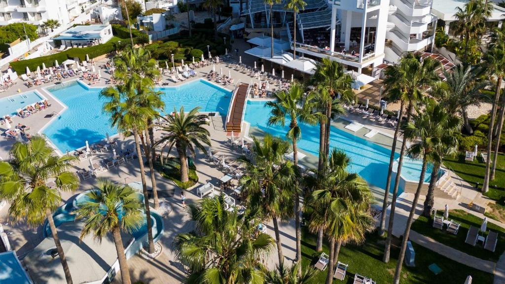 LEONARDO PLAZA CYPRIA MARIS BEACH HOTEL & SPA 4*