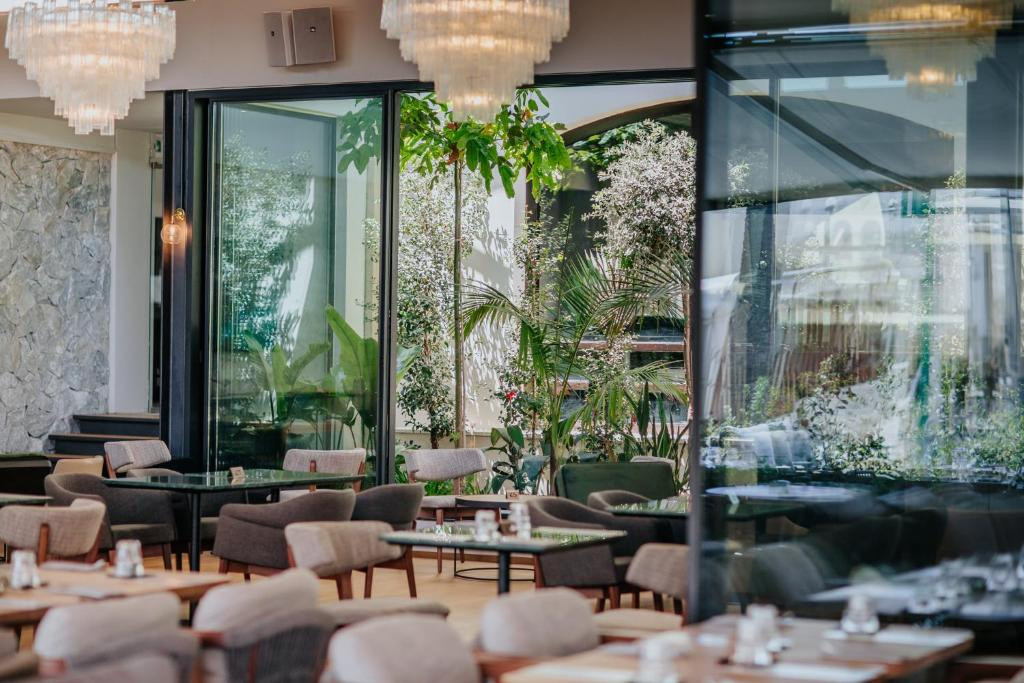 NAPA PLAZA HOTEL ADULTS ONLY 16+ 4*