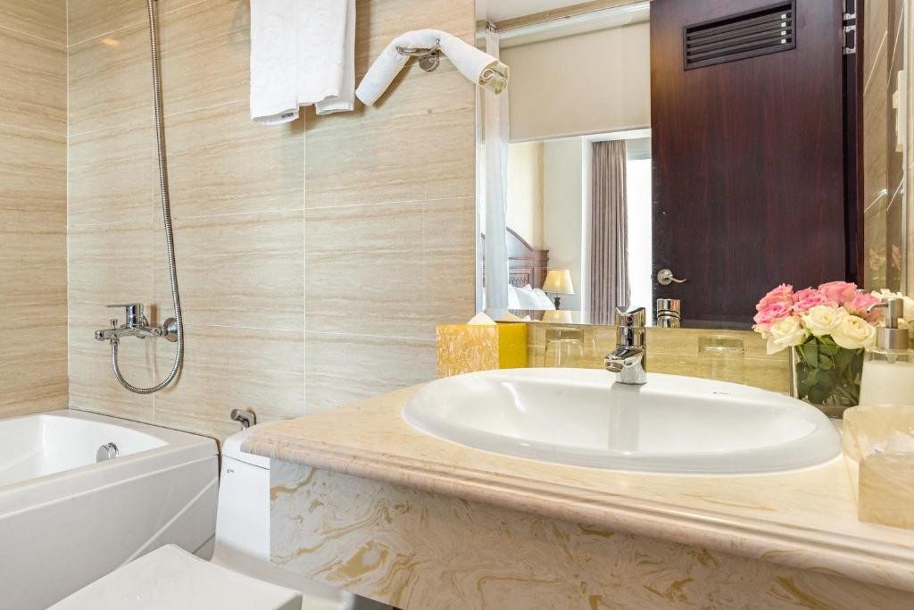 REGALIA HOTEL 4*
