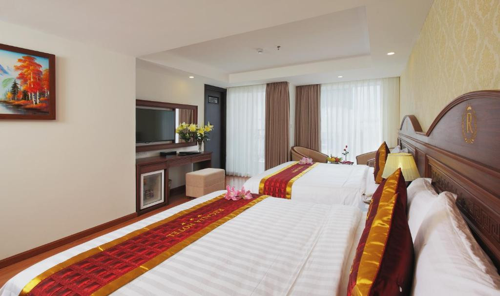 REGALIA HOTEL 4*