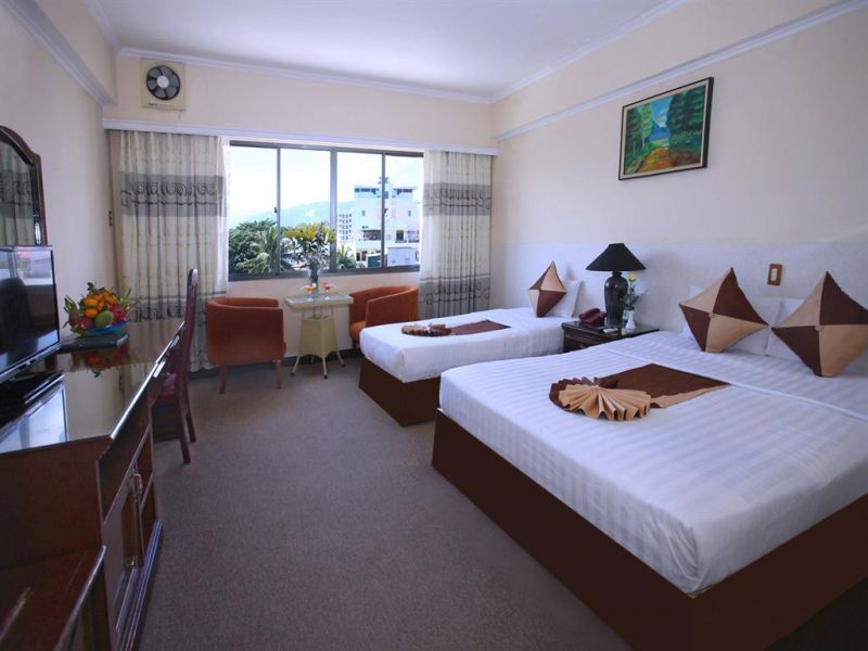 LE DELTA (EX. HOLIDAY HOTEL, BAN ME DAKRUCO) 2*