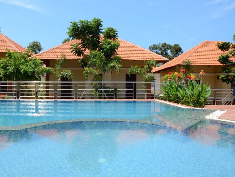CASTAWAYS RESORT 2*