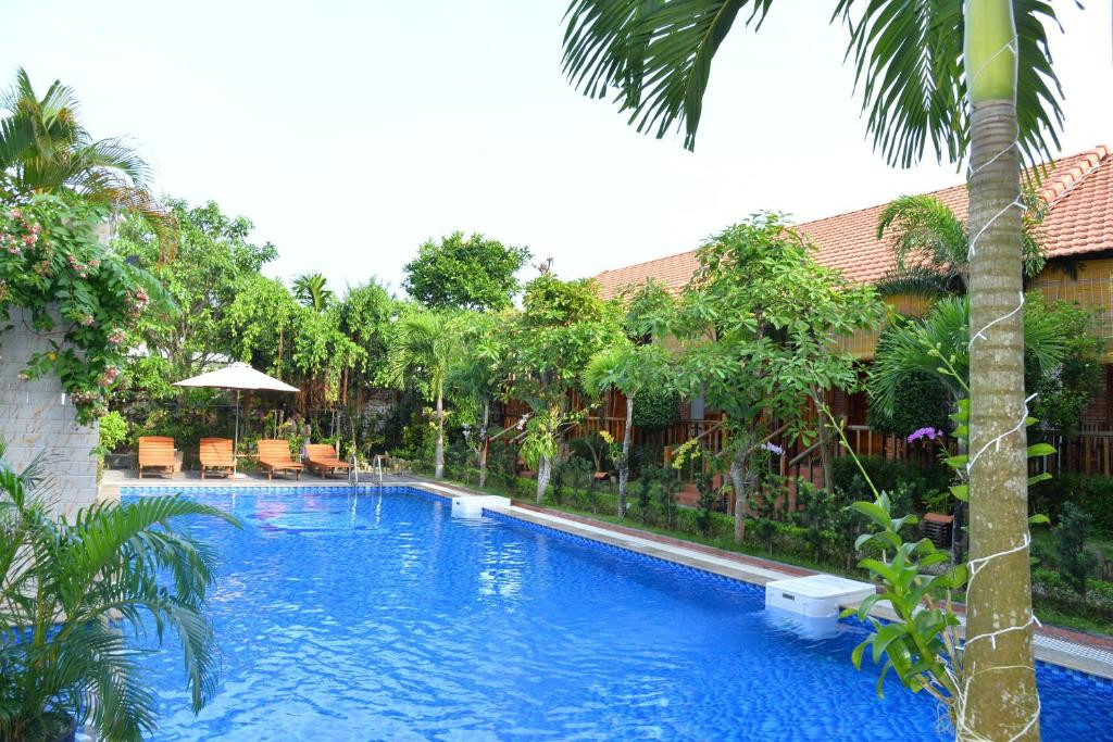 DONG XUAN HONG GUEST HOUSE 2*