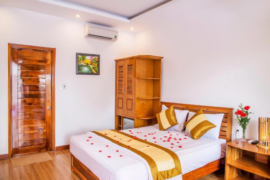 DONG XUAN HONG GUEST HOUSE 2*