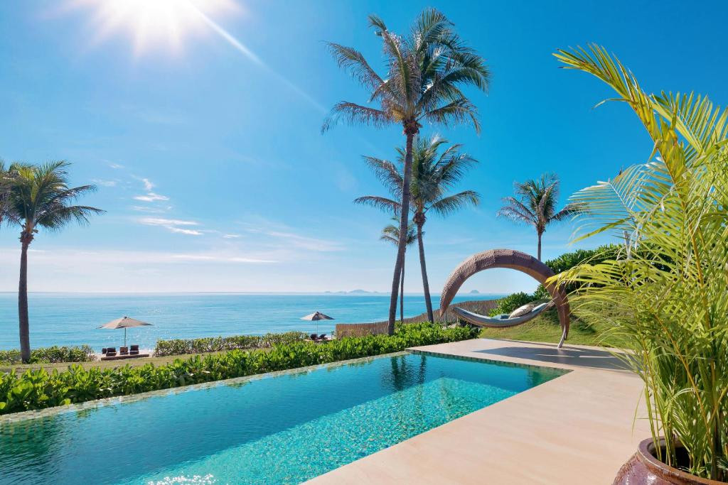 FUSION RESORT CAM RANH 5*