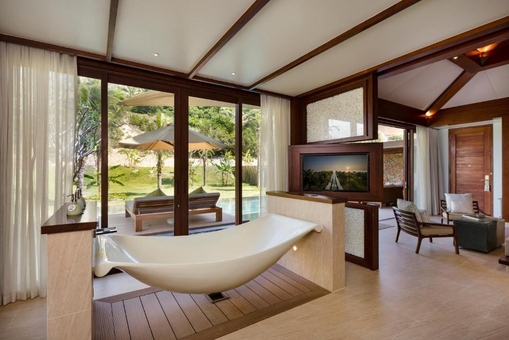 FUSION RESORT CAM RANH 5*