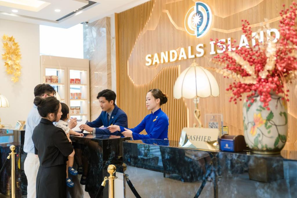 SANDALS ISLAND (EX. LEGEND SEA) 4*