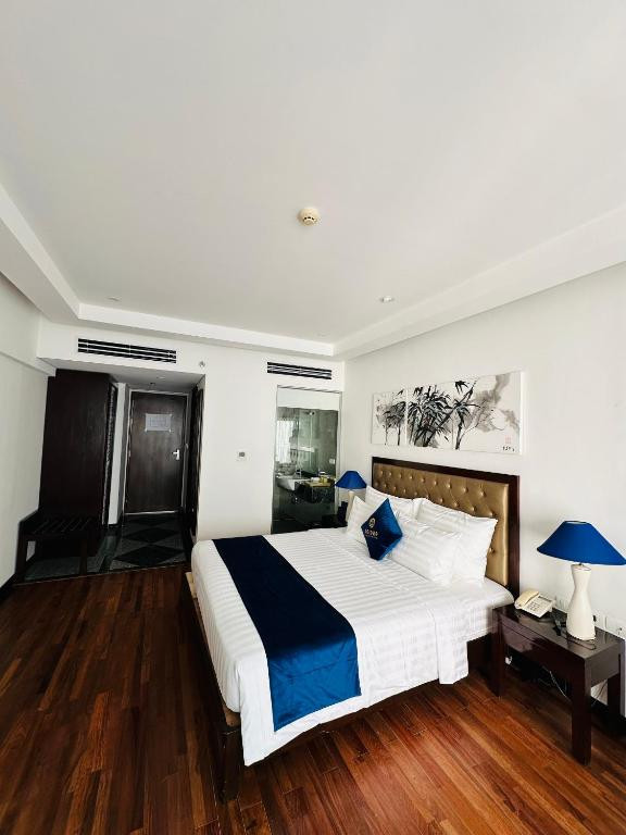 SANDALS ISLAND (EX. LEGEND SEA) 4*