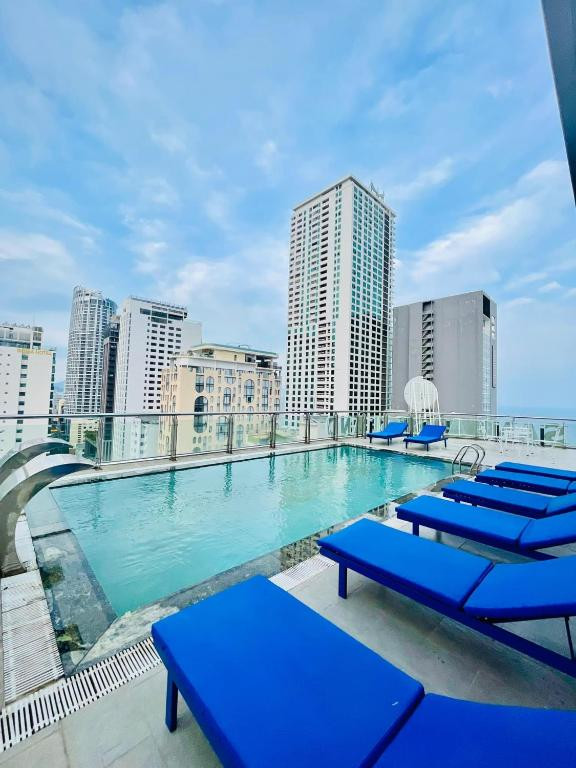 SANDALS ISLAND (EX. LEGEND SEA) 4*