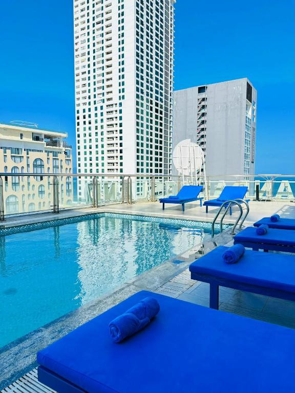 SANDALS ISLAND (EX. LEGEND SEA) 4*
