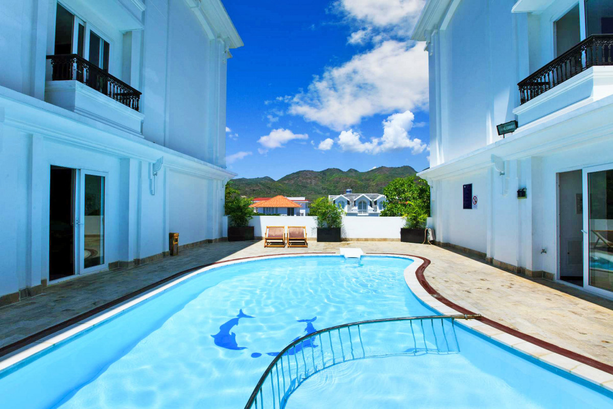 PARAGON VILLA 3*