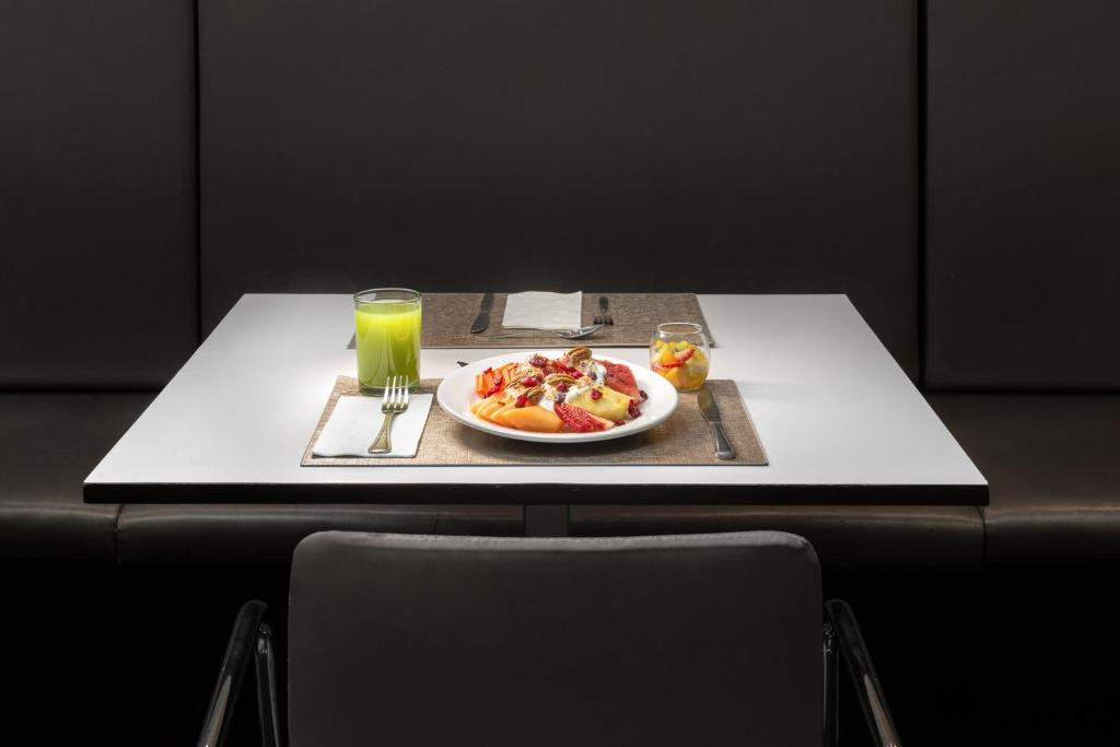 EUROSTARS SUITES REFORMA 5*