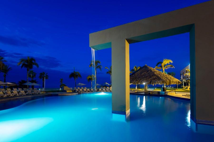 HOLIDAY INN RESORT LOS CABOS (EX. PRESIDENTE INTERCONTINENTAL LOS CABOS) 4*