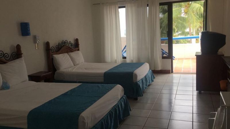 HOTEL PELICANO INN 3*