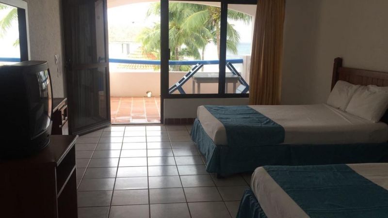 HOTEL PELICANO INN 3*