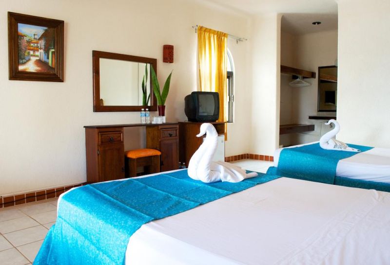HOTEL PELICANO INN 3*