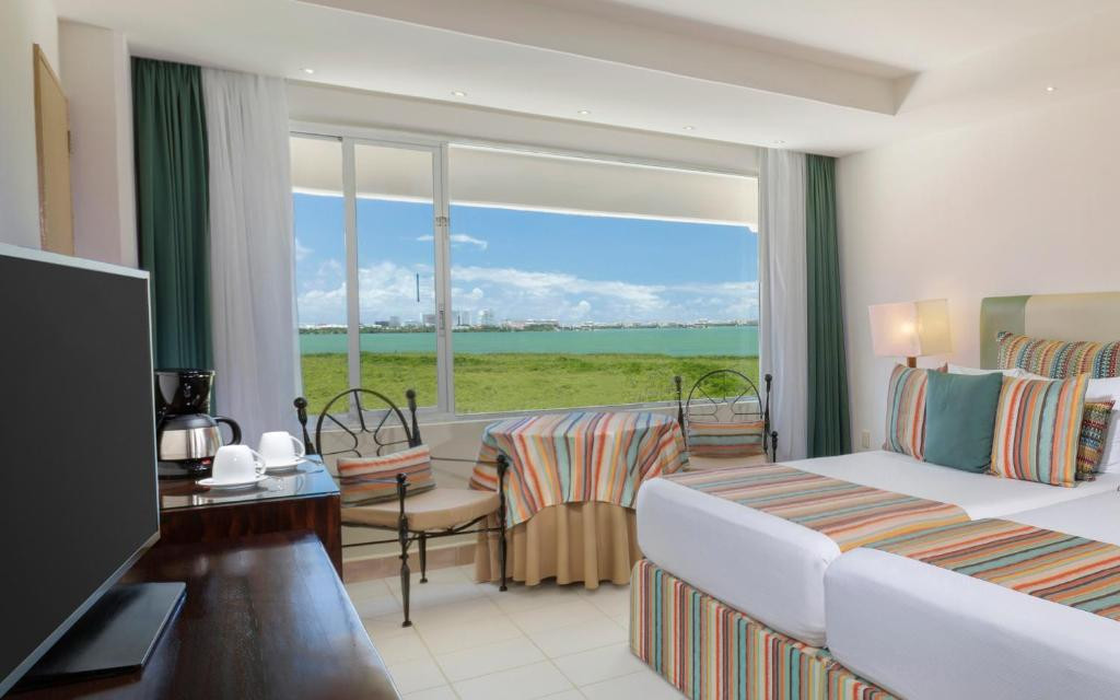 OASIS PALM 4*