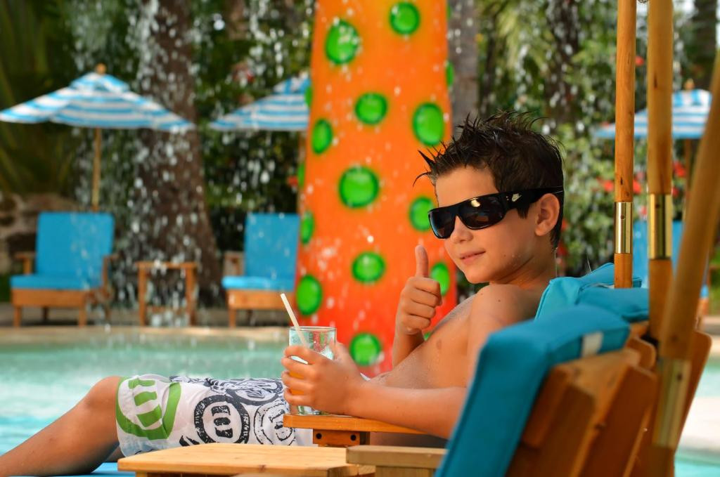 OASIS PALM 4*