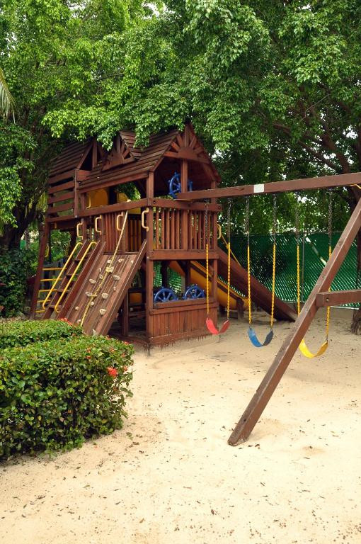 OASIS PALM 4*