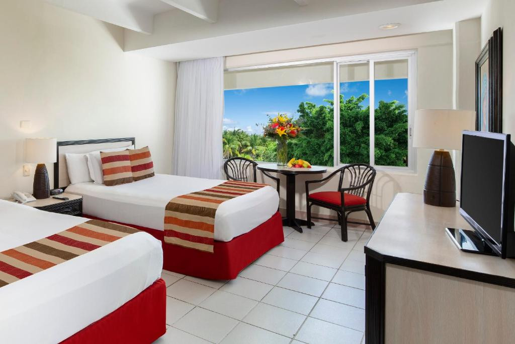 OASIS PALM 4*