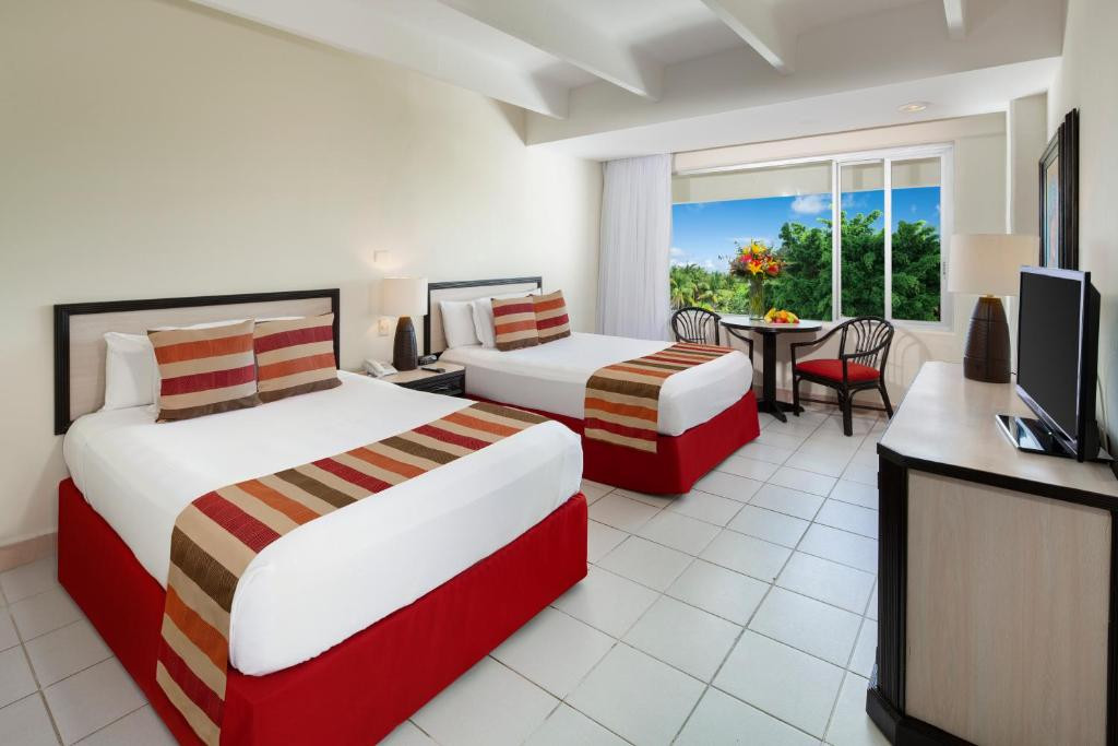 OASIS PALM 4*