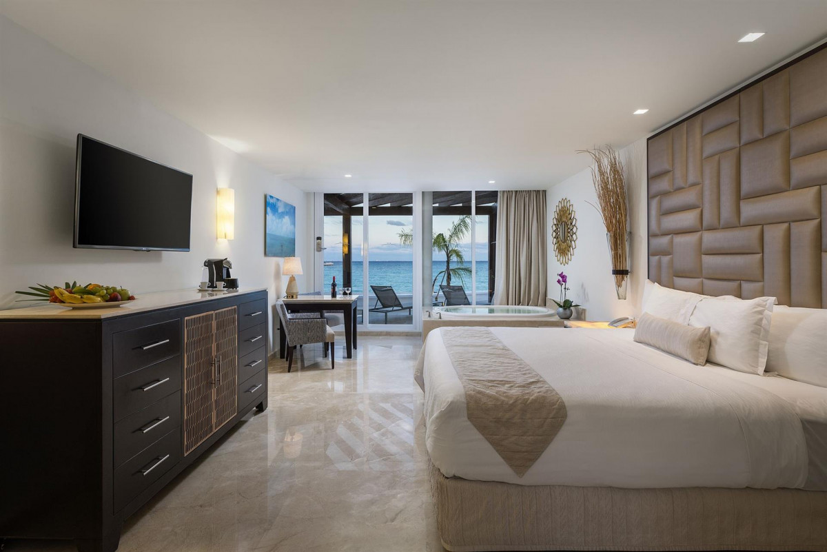 PLAYACAR PALACE 4*