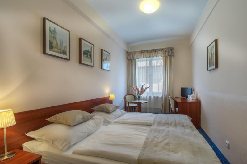 KAMPA GARDEN 3*
