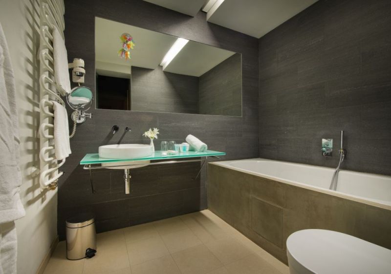 DESIGN HOTEL NERUDA 4*