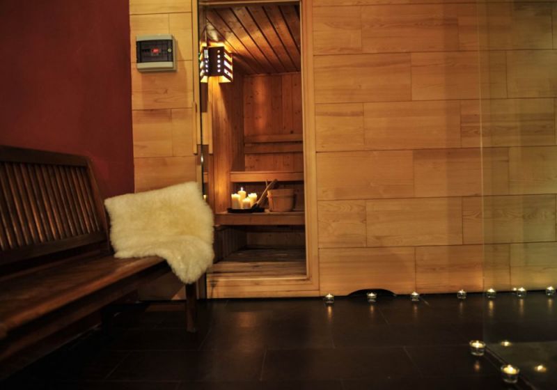 DESIGN HOTEL NERUDA 4*