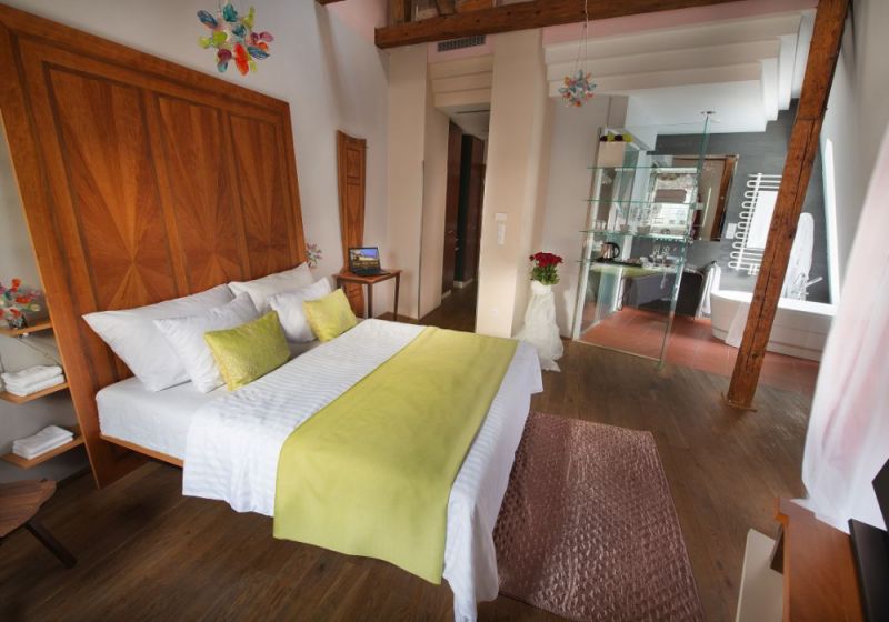 DESIGN HOTEL NERUDA 4*
